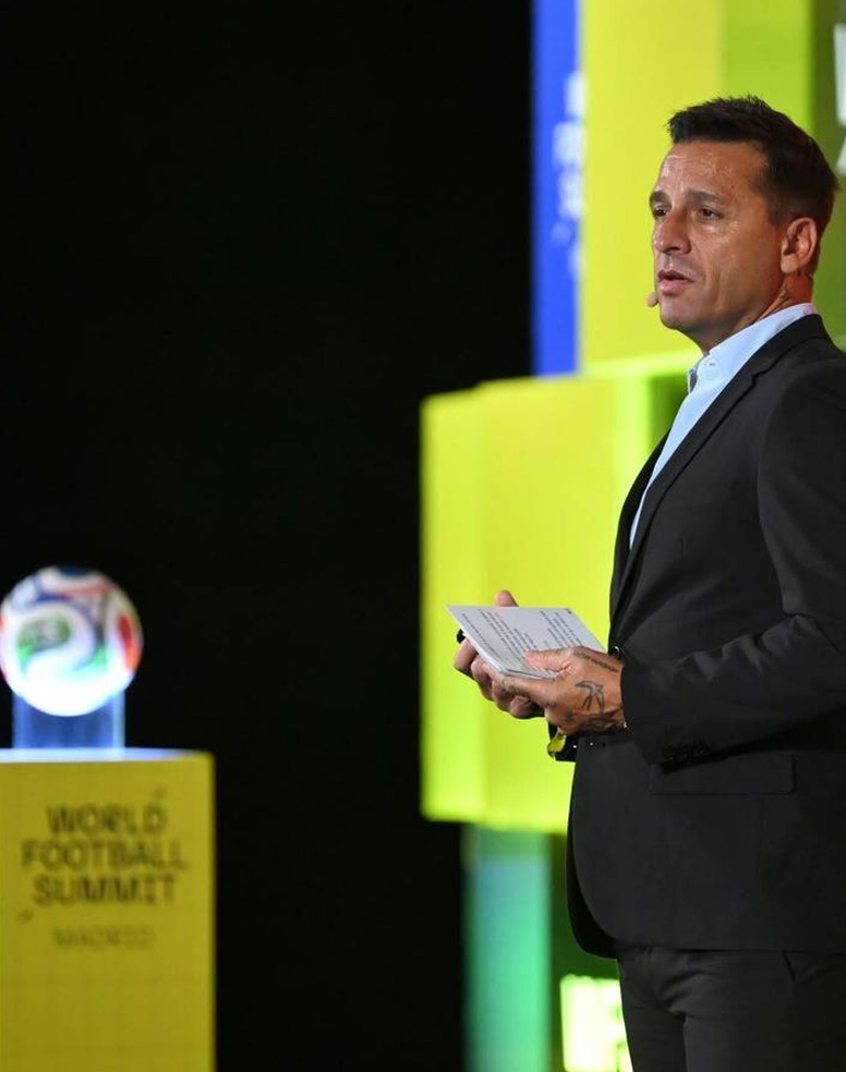 Imagen de la noticia El segundo debut de los futbolistas: ¿cómo mantener su estabilidad económica cuando se retiran?